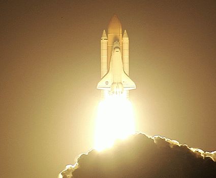 Space Shuttle STS-131 liftoff (NASA-TV)