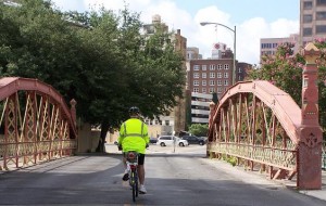 Augusta Street bridge, San Antonio